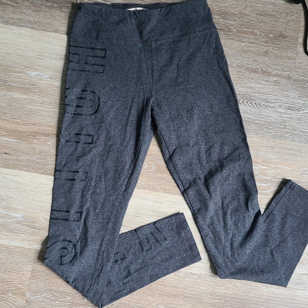 Hollister Charcoal Gray Leggings Size Small